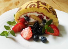 Roulade mit Waldfrüchten