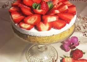 Erdbeer-Mohn-Torte