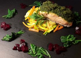 Lachs mit Kräuterkruste aus dem Ofen