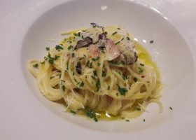 Spaghetti alla Carbonara mit Trüffel