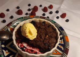 Beeren-Schoko-Crumble