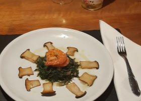 Mönchsbart mit Garnelen und Kräuterseitlinge